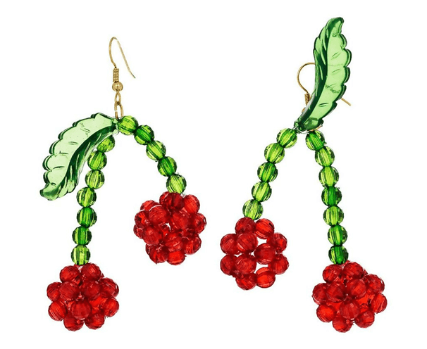 Of Accessorizing