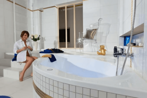 Corner Bathtubs